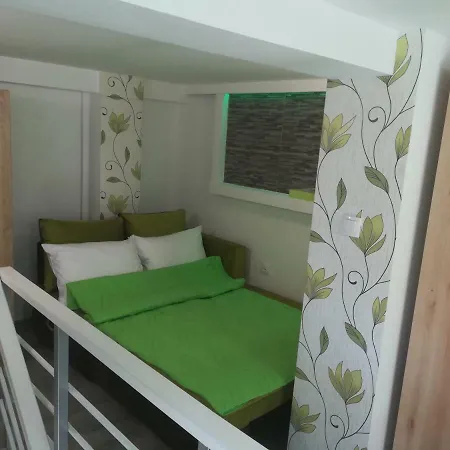 Classy And Cozy - Parking - 3 Beds - Near Center *