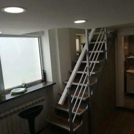 Classy And Cozy - Parking - 3 Beds - Near Center