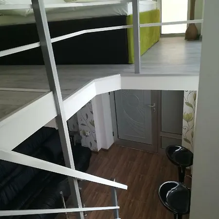 Apartment Classy And Cozy - Parking - 3 Beds - Near Center