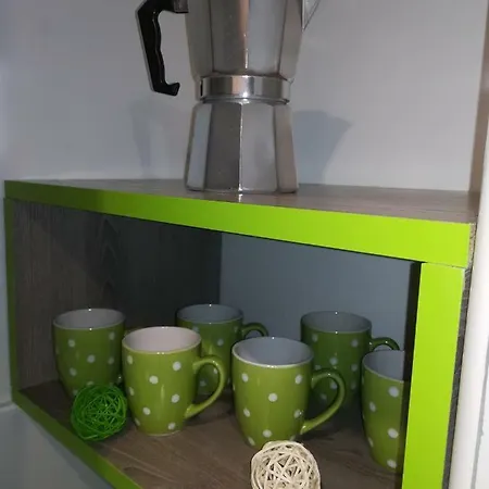 Classy And Cozy - Parking - 3 Beds - Near Center شقة *