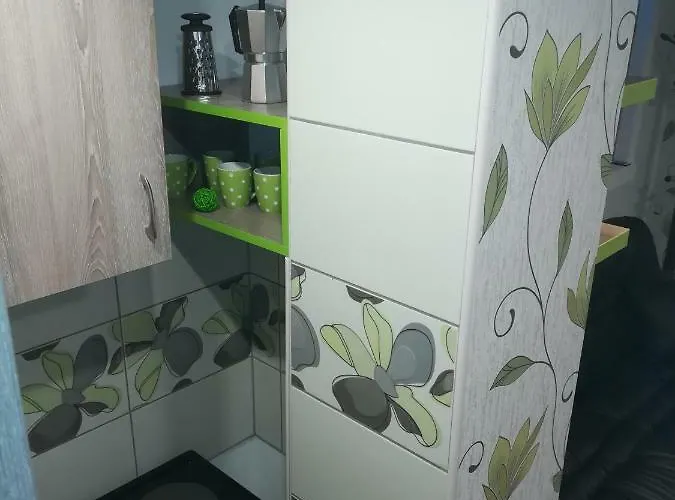 Classy And Cozy - Parking - 3 Beds - Near Center Daire *