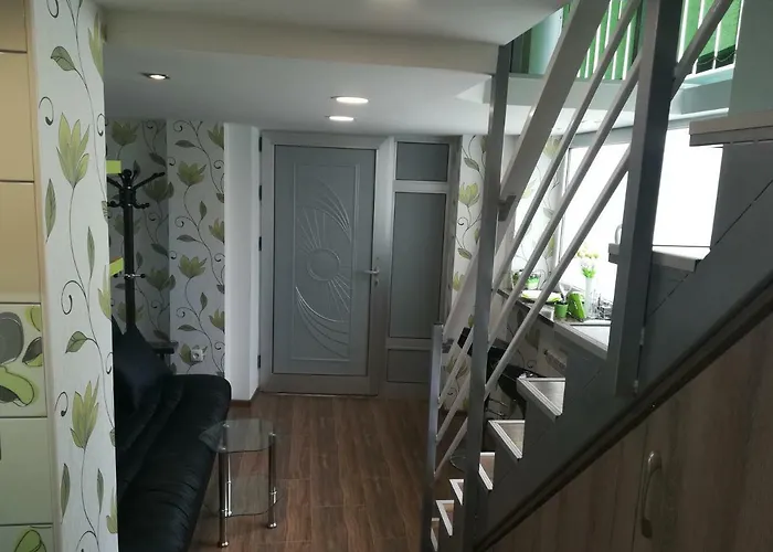 Daire Classy And Cozy - Parking - 3 Beds - Near Center